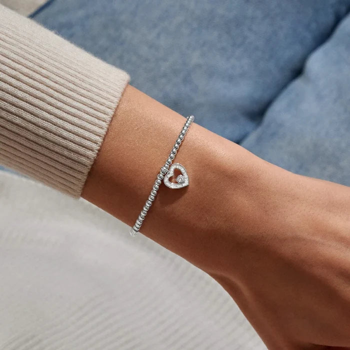 A heartfelt bracelet featuring the phrase "Thank you from the bottom of my heart," expressing deep gratitude.