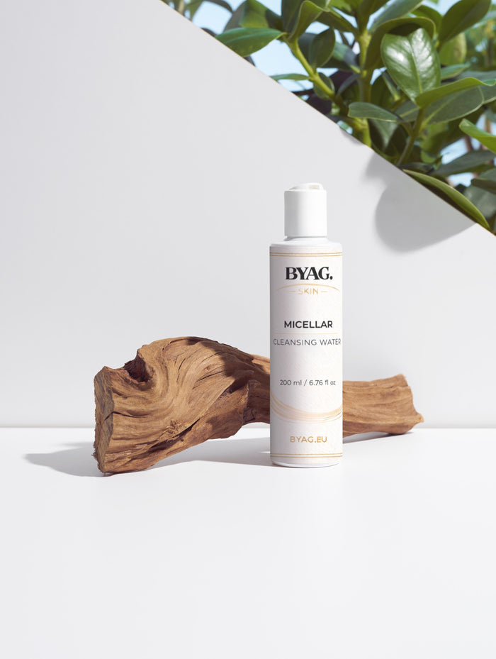 BYAG. Mizellen-Reinigungswasser – Produktbild 3