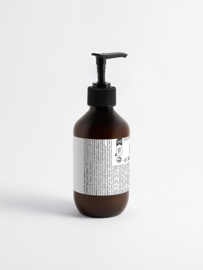 BYAG. Seidige Handcreme - Spices & Sandalwood – Produktbild 2