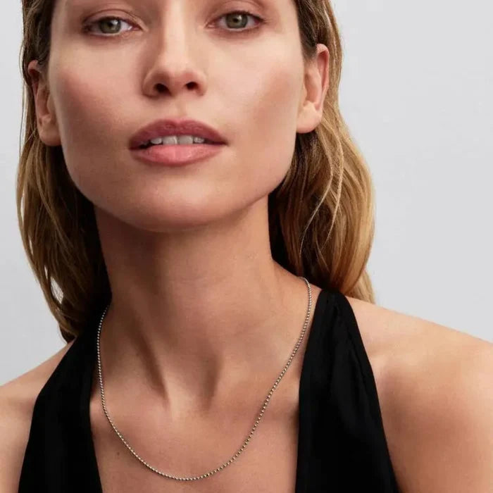 Woman wearing the Pandora Ball Chain Necklace in sterling silver.